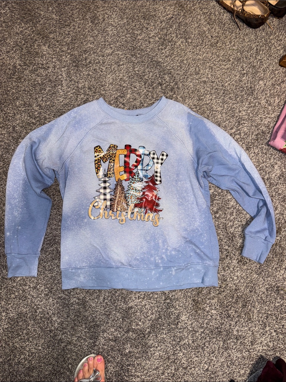 Athletic Works Light Blue "Merry Christmas" Graphic Crewneck